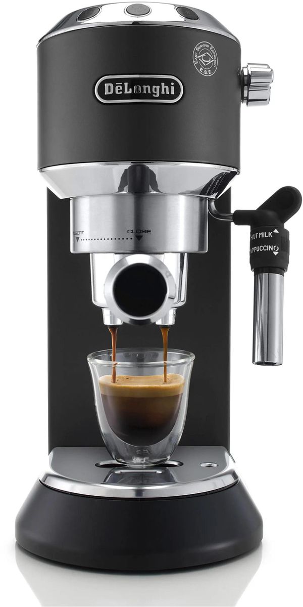 Кофемашина DeLonghi Dedica EC 685.BK (черная)